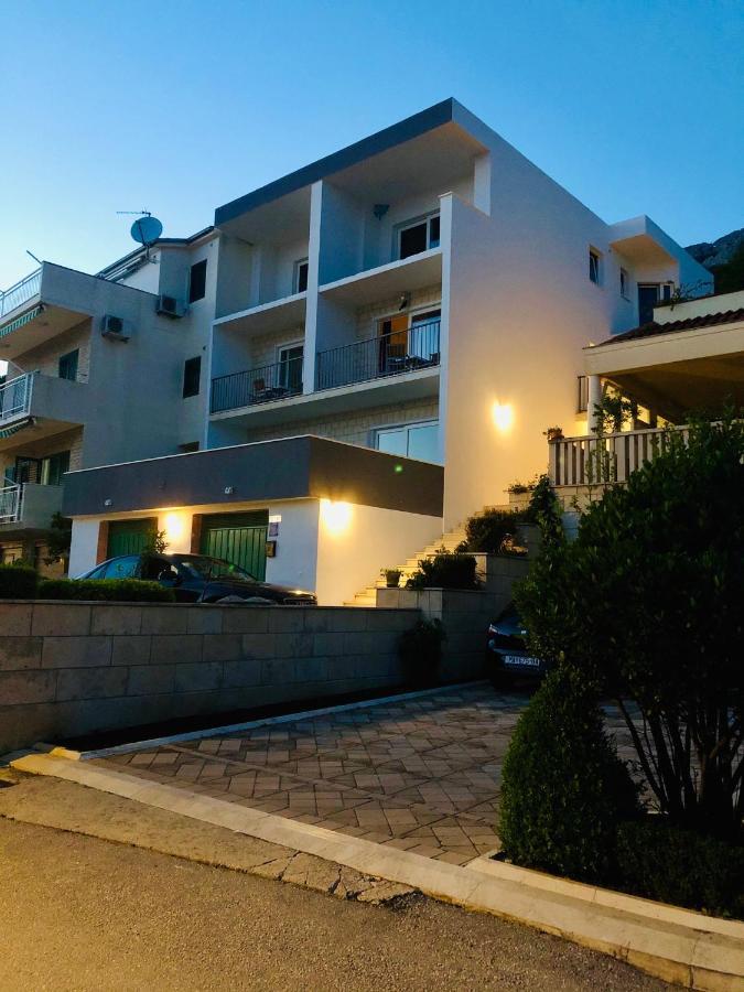 Guest House Stipe Brela Exterior foto